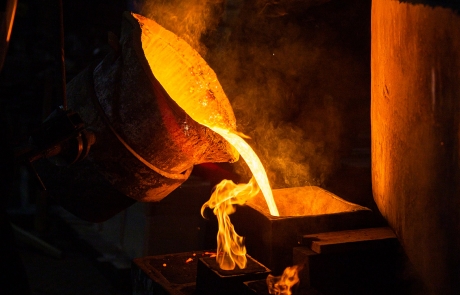 forjamento em matriz fechada Projeto de molde e o que é forjamento por queda?